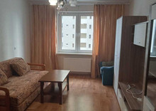 Продаж 1 кімнатної квартири (49/18/10), 11 пов. 25 пов. будинку