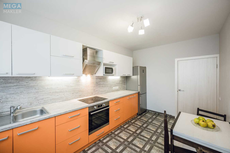 Оренда дома, <a class="location-link" href="/kiev/" title="Недвижимость Київ">Київ</a>, <a class="location-link" href="/kiev/solomenskij/" title="Недвижимость Солом'янський район">Солом'янський р-н</a>, Московская ул., 22 (изображение 1)