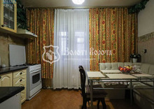 Продаж 5 кімнатної квартири (133/98/11), 1 пов. 10 пов. будинку