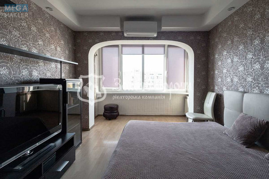 Продаж 2 кімнатної квартири (52,5/33/8,2), 9 пов. 9 пов. будинку, <a class="location-link" href="/kiev/" title="Недвижимость Київ">Київ</a>, <a class="location-link" href="/kiev/dneprovskij/" title="Недвижимость Дніпровський район">Дніпровський р-н</a>, Юрія Шумського вул., 8а (изображение 1)