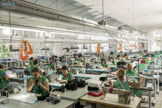 Продаж комерційної нерухомості, 1&nbsp;050&nbsp;кв.м, <a class="location-link" href="/belaya-tserkov/" title="Недвижимость Біла Церква">Біла Церква</a>, Олександрійський бульвар (изображение 1)