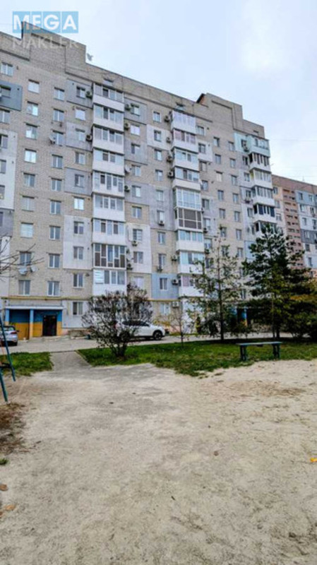 Продаж 3 кімнатної квартири (70/45/10), 1 пов. 10 пов. будинку, <a class="location-link" href="/kirovograd/" title="Недвижимость Кіровоград">Кіровоград</a>, Державності (Жадова), 20 (изображение 1)