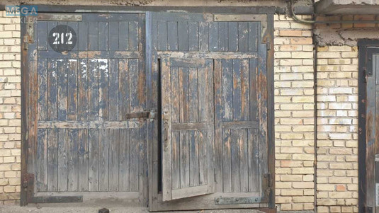 Продаж комерційної нерухомості, 17,50&nbsp;кв.м, <a class="location-link" href="/kiev/" title="Недвижимость Київ">Київ</a>, <a class="location-link" href="/kiev/solomenskij/" title="Недвижимость Солом'янський район">Солом'янський р-н</a>, Валерія Лобановського просп., 8Б (изображение 1)