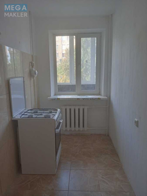 Продаж 1 кімнатної квартири (29/16/5), 2 пов. 9 пов. будинку, <a class="location-link" href="/kiev/" title="Недвижимость Київ">Київ</a>, <a class="location-link" href="/kiev/solomenskij/" title="Недвижимость Солом'янський район">Солом'янський р-н</a>, Васильченко ул., 12 (изображение 1)