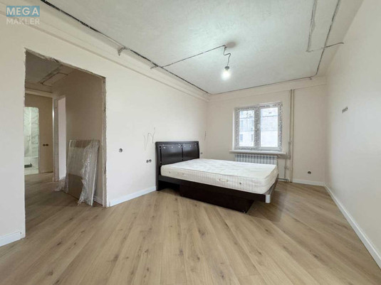 Продаж 2 кімнатної квартири (50/28/7), 4 пов. 9 пов. будинку, <a class="location-link" href="/kiev/" title="Недвижимость Київ">Київ</a>, <a class="location-link" href="/kiev/obolonskij/" title="Недвижимость Оболонський район">Оболонський р-н</a>, Оболонський просп., 10 (изображение 1)