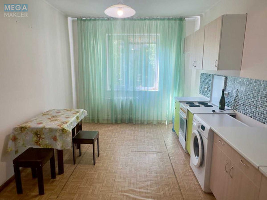 Оренда 1 кімнатної квартири, <a class="location-link" href="/kiev/" title="Недвижимость Київ">Київ</a>, <a class="location-link" href="/kiev/podolskij/" title="Недвижимость Подільський район">Подільський р-н</a>, Василия Порика просп., 9в (изображение 1)