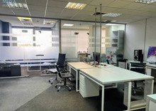 Оренда комерційної нерухомості, 132 кв.м, под офис