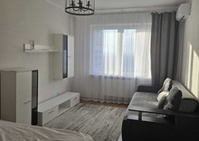 Продаж 1 кімнатної квартири (38/16/9), 17 пов. 23 пов. будинку