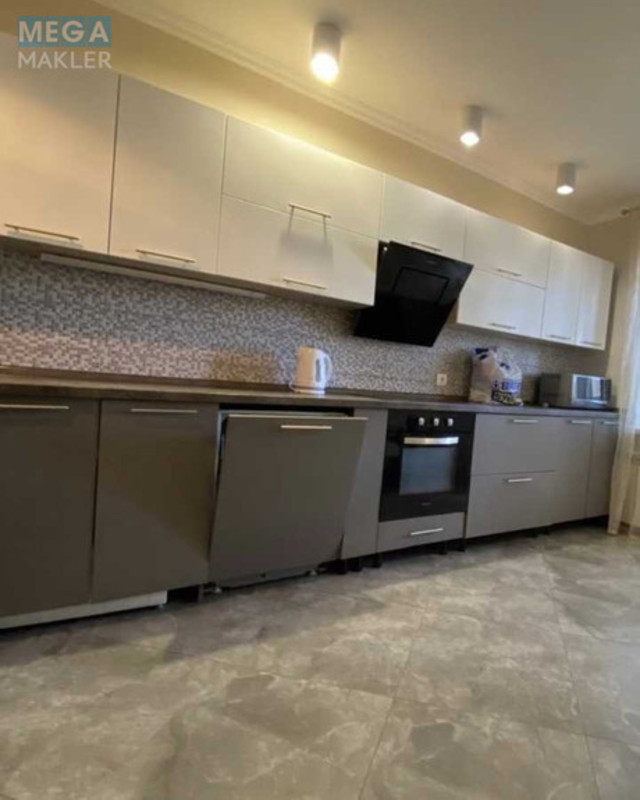 Оренда 3 кімнатної квартири, <a class="location-link" href="/kiev/" title="Недвижимость Київ">Київ</a>, <a class="location-link" href="/kiev/goloseevskij/" title="Недвижимость Голосіївський район">Голосіївський р-н</a>, Михаила Максимовича ул. (изображение 1)