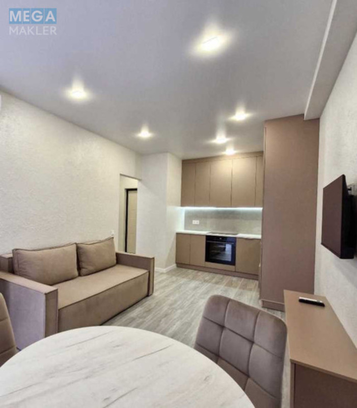 Оренда 1 кімнатної квартири, <a class="location-link" href="/kiev/" title="Недвижимость Київ">Київ</a>, <a class="location-link" href="/kiev/goloseevskij/" title="Недвижимость Голосіївський район">Голосіївський р-н</a>, Михаила Максимовича ул. (изображение 1)