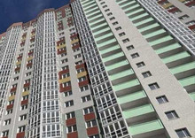 Продаж 3 кімнатної квартири (84/?/?), 10 пов. 25 пов. будинку