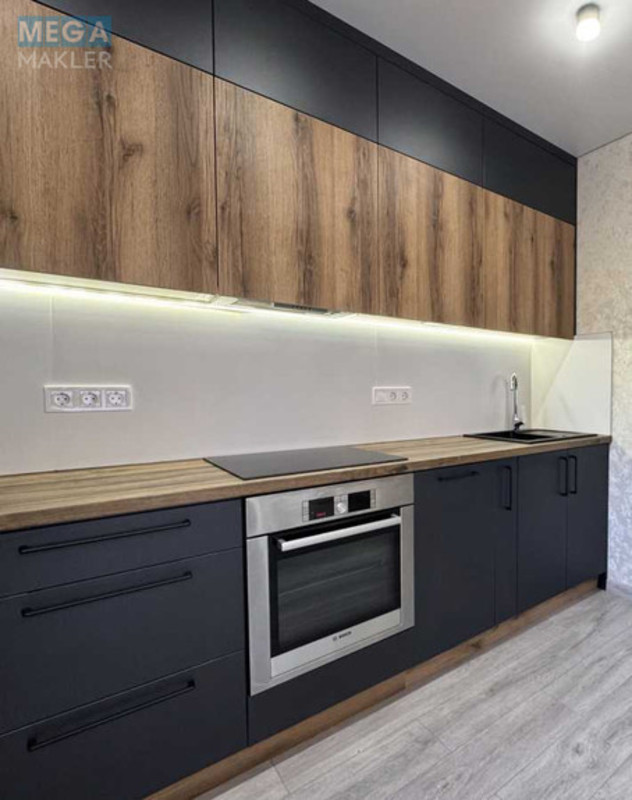 Оренда 3 кімнатної квартири, <a class="location-link" href="/kiev/" title="Недвижимость Київ">Київ</a>, <a class="location-link" href="/kiev/podolskij/" title="Недвижимость Подільський район">Подільський р-н</a>, Сырецко-садовая ул. (изображение 1)