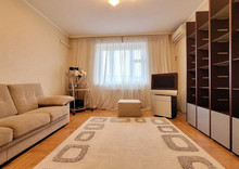 Продаж 3 кімнатної квартири (88/44/13), 3 пов. 18 пов. будинку