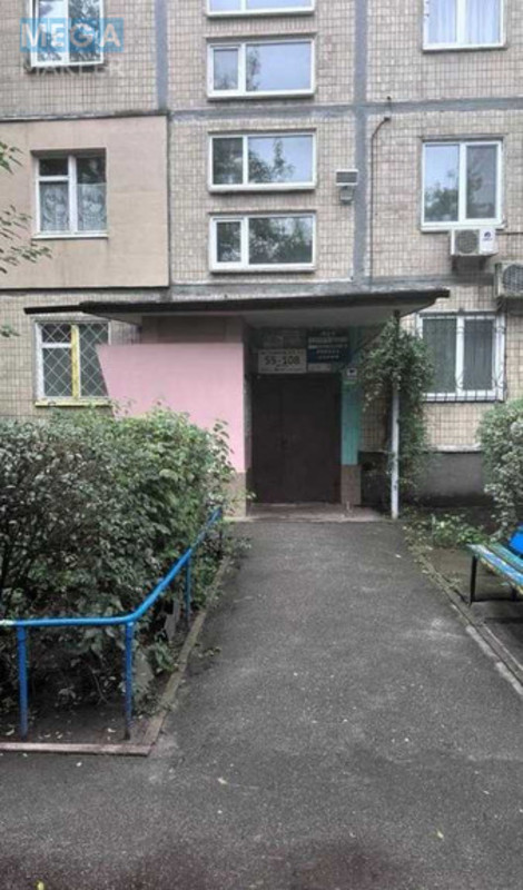 Продаж 2 кімнатної квартири (47/30/7), 3 пов. 9 пов. будинку, <a class="location-link" href="/kiev/" title="Недвижимость Київ">Київ</a>, <a class="location-link" href="/kiev/dneprovskij/" title="Недвижимость Дніпровський район">Дніпровський р-н</a>, Энтузиастов ул., 25 (изображение 1)