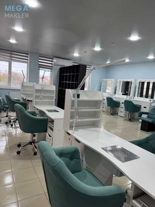 Оренда комерційної нерухомості, 67,60&nbsp;кв.м, <a class="location-link" href="/kiev/" title="Недвижимость Київ">Київ</a>, <a class="location-link" href="/kiev/shevchenkovskij/" title="Недвижимость Шевченківський район">Шевченківський р-н</a>, Данила Щербаківського вул., 52 (изображение 1)