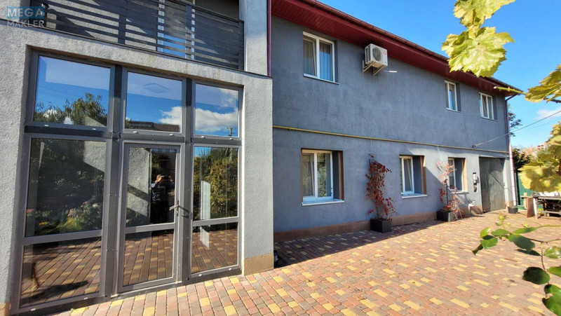 Продаж дома, 2&nbsp;поверху, 180&nbsp;кв.м, 5&nbsp;кімнат, ділянка 8&nbsp;соток, <a class="location-link" href="/tarasovka-selo-kv-kievo-svyatoshinskij-rajon/" title="Недвижимость Тарасівка">Тарасівка</a>, дубінчук (изображение 1)