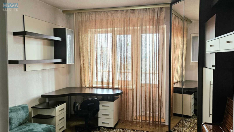 Оренда 3 кімнатної квартири, <a class="location-link" href="/kiev/" title="Недвижимость Київ">Київ</a>, <a class="location-link" href="/kiev/svyatoshinskij/" title="Недвижимость Святошинський район">Святошинський р-н</a>, Підлісна вул., 6 (изображение 1)