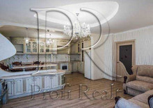 Продаж 3 кімнатної квартири (121/44/42), 15 пов. 16 пов. будинку