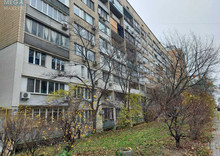 Продаж 3 кімнатної квартири (87,2/51/10,9), 4 пов. 9 пов. будинку