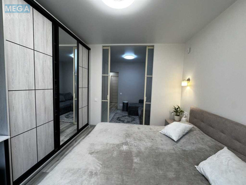 Продаж 2 кімнатної квартири (56/29/10), 2 пов. 6 пов. будинку, <a class="location-link" href="/kiev/" title="Недвижимость Київ">Київ</a>, <a class="location-link" href="/kiev/svyatoshinskij/" title="Недвижимость Святошинський район">Святошинський р-н</a>, Стеценко ул., 75К (изображение 1)