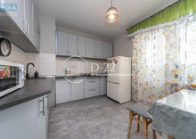 Продаж 1 кімнатної квартири (42/20/9), 19 пов. 22 пов. будинку