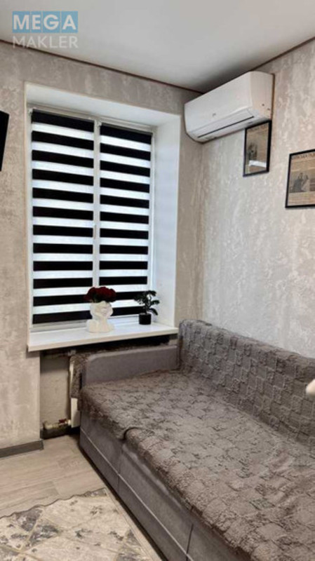 Продаж 1 кімнатної квартири (15/5/?), 2 пов. 5 пов. будинку, <a class="location-link" href="/kiev/" title="Недвижимость Київ">Київ</a>, <a class="location-link" href="/kiev/shevchenkovskij/" title="Недвижимость Шевченківський район">Шевченківський р-н</a>, Дегтярівська вул., 55 (изображение 1)