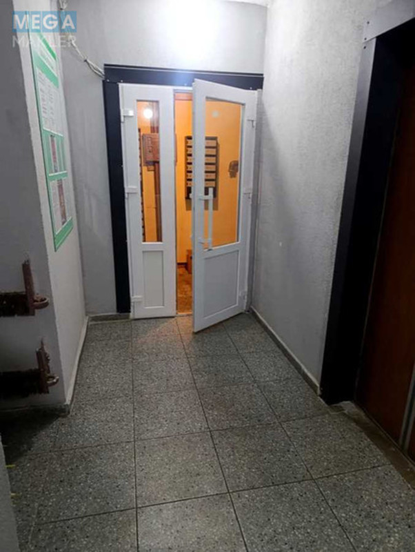 Оренда 1 кімнатної квартири, <a class="location-link" href="/kiev/" title="Недвижимость Київ">Київ</a>, <a class="location-link" href="/kiev/darnickij/" title="Недвижимость Дарницький район">Дарницький р-н</a>, Михаила Драгоманова ул., 3 (изображение 1)