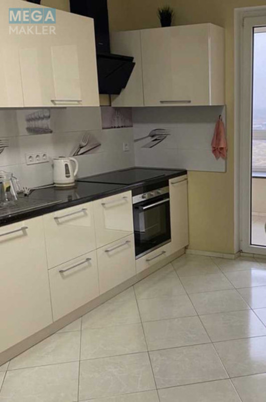 Оренда 3 кімнатної квартири, <a class="location-link" href="/kiev/" title="Недвижимость Київ">Київ</a>, <a class="location-link" href="/kiev/desnyanskij/" title="Недвижимость Деснянський район">Деснянський р-н</a>, Милославская ул. (изображение 1)