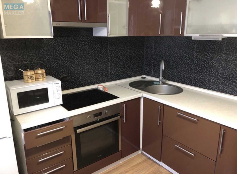 Оренда 3 кімнатної квартири, <a class="location-link" href="/kiev/" title="Недвижимость Київ">Київ</a>, <a class="location-link" href="/kiev/desnyanskij/" title="Недвижимость Деснянський район">Деснянський р-н</a>, Оноре Де Бальзака ул. (изображение 1)