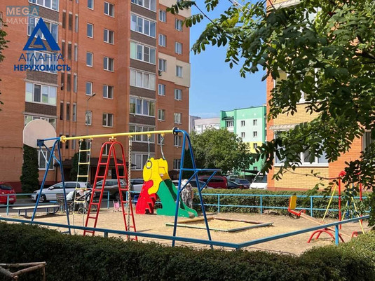 Продаж 2 кімнатної квартири (70,2/35/11), 8 пов. 9 пов. будинку, <a class="location-link" href="/lutsk/" title="Недвижимость Луцьк">Луцьк</a>, Героїв добровольців, 4в (изображение 1)