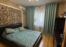 Продаж 2 кімнатної квартири (64,7/29,8/12), 14 пов. 17 пов. будинку