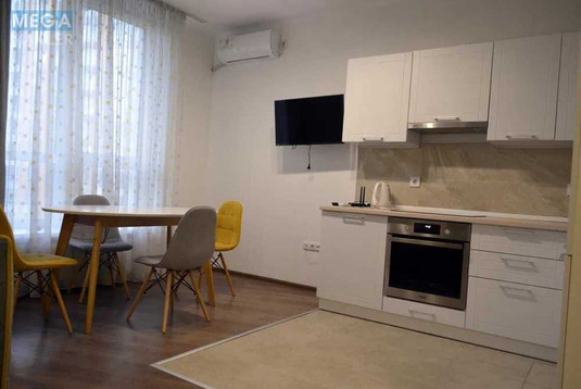 Продаж 2 кімнатної квартири (69,2/28/16), 9 пов. 16 пов. будинку, <a class="location-link" href="/kiev/" title="Недвижимость Київ">Київ</a>, <a class="location-link" href="/kiev/svyatoshinskij/" title="Недвижимость Святошинський район">Святошинський р-н</a>, Берестейський просп., 65Б (изображение 1)