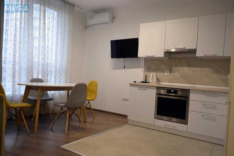 Продаж 2 кімнатної квартири (69,2/28/16), 9 пов. 16 пов. будинку, <a class="location-link" href="/kiev/" title="Недвижимость Київ">Київ</a>, <a class="location-link" href="/kiev/svyatoshinskij/" title="Недвижимость Святошинський район">Святошинський р-н</a>, Берестейський просп., 65Б (изображение 1)