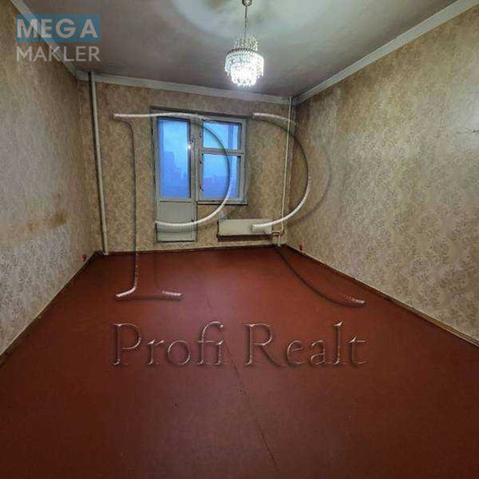 Продаж 3 кімнатної квартири (82/42/7), 5 пов. 10 пов. будинку, <a class="location-link" href="/kiev/" title="Недвижимость Київ">Київ</a>, <a class="location-link" href="/kiev/svyatoshinskij/" title="Недвижимость Святошинський район">Святошинський р-н</a>, Чорнобильська вулиця, 18 (изображение 1)