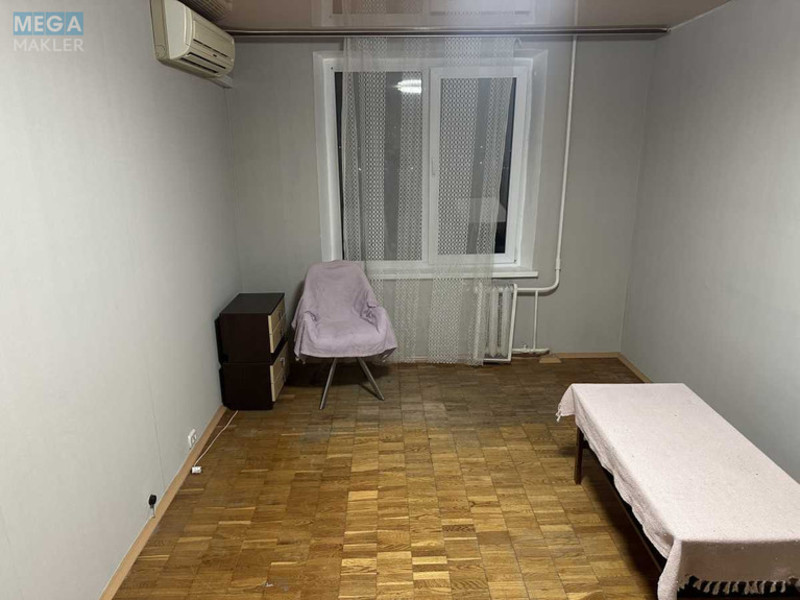 Продаж 2 кімнатної квартири (45/28/8), 11 пов. 16 пов. будинку, <a class="location-link" href="/kiev/" title="Недвижимость Київ">Київ</a>, <a class="location-link" href="/kiev/dneprovskij/" title="Недвижимость Дніпровський район">Дніпровський р-н</a>, Андрія Малишка вул., 13 (изображение 1)