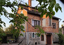 Продаж дома, 3 поверху, 195 кв.м, 6 кімнат, ділянка 9 соток