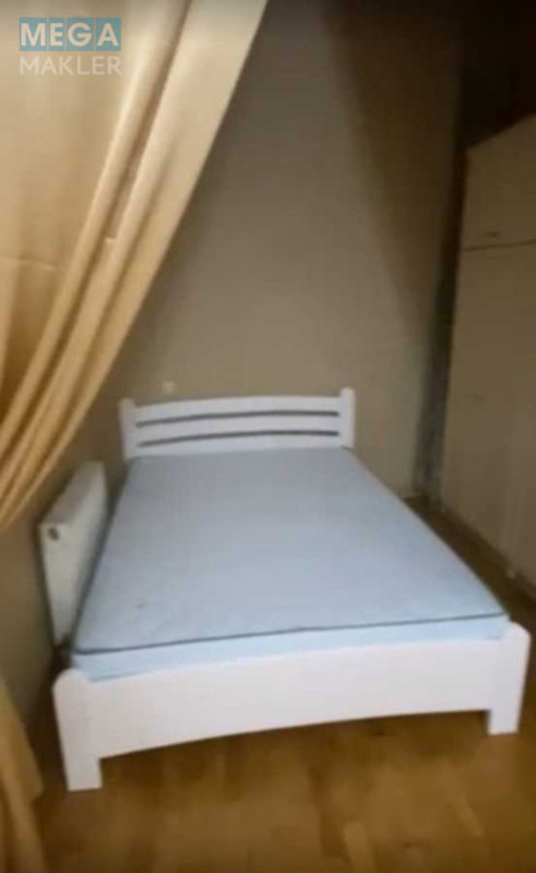 Оренда 2 кімнатної квартири, <a class="location-link" href="/odessa/" title="Недвижимость Одеса">Одеса</a>, <a class="location-link" href="/odessa/primorskij/" title="Недвижимость Приморський район">Приморський р-н</a>, Европейская площадь, 1 (изображение 1)