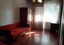 Продаж 1 кімнатної квартири (41/18/10), 3 пов. 10 пов. будинку