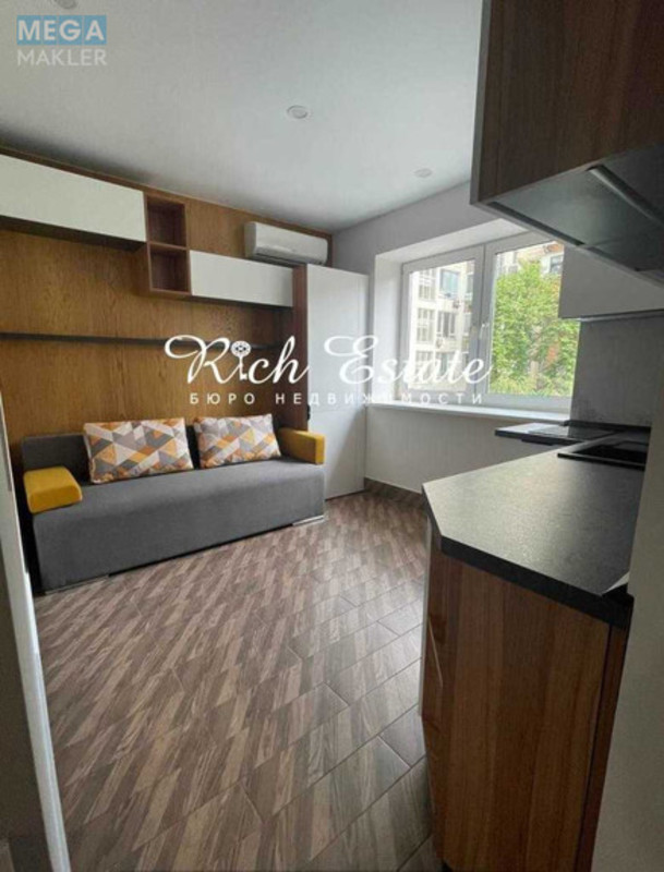 Оренда 1 кімнатної квартири, <a class="location-link" href="/kiev/" title="Недвижимость Київ">Київ</a>, <a class="location-link" href="/kiev/shevchenkovskij/" title="Недвижимость Шевченківський район">Шевченківський р-н</a>, Сечевых Стрельцов ул., 52а (изображение 1)