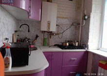 Продаж 3 кімнатної квартири (61/41/10), 1 пов. 2 пов. будинку