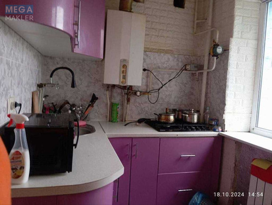 Продаж 3 кімнатної квартири (61/41/10), 1 пов. 2 пов. будинку, <a class="location-link" href="/rudnya-selo-kv/" title="Недвижимость Рудня">Рудня</a>, Віталія Шевченка, 11 (изображение 1)