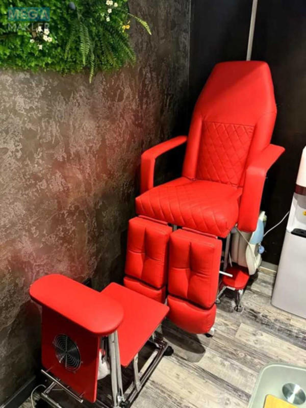 Оренда комерційної нерухомості, 19&nbsp;кв.м, под офис, <a class="location-link" href="/kiev/" title="Недвижимость Київ">Київ</a>, <a class="location-link" href="/kiev/desnyanskij/" title="Недвижимость Деснянський район">Деснянський р-н</a>, Лесной просп., 15 (изображение 1)