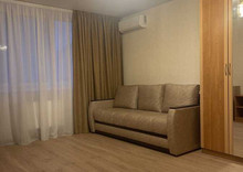 Продаж 1 кімнатної квартири (44/18/10), 5 пов. 25 пов. будинку