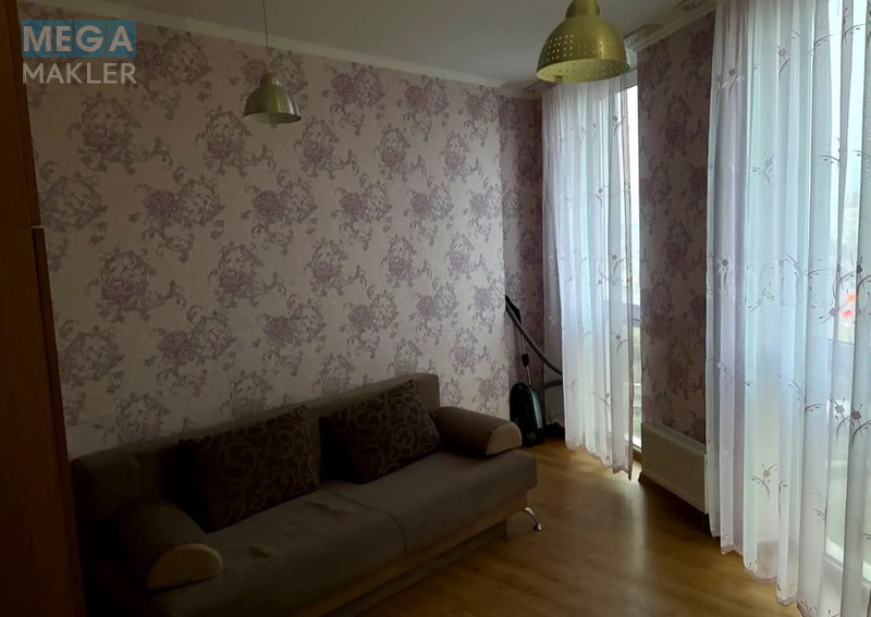 Оренда 1 кімнатної квартири, стандарт, <a class="location-link" href="/kiev/" title="Недвижимость Київ">Київ</a>, <a class="location-link" href="/kiev/dneprovskij/" title="Недвижимость Дніпровський район">Дніпровський р-н</a>, пр. Соборності 30, ЖК  Київська Венеція ( <img src="https://megamakler.com.ua/metro/ff0000.gif" alt="" class="metro" /> м. Левобережная, 15 хв. ) (изображение 1)