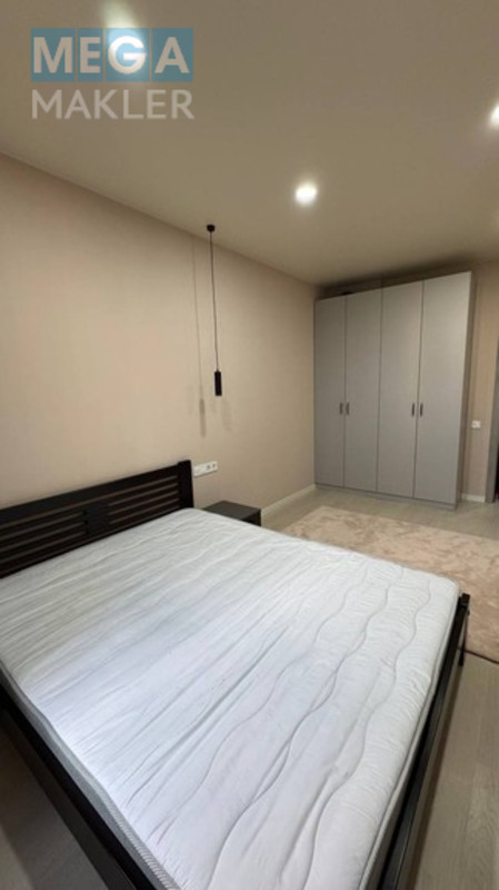 Оренда 1 кімнатної квартири, люкс, <a class="location-link" href="/kiev/" title="Недвижимость Київ">Київ</a>, <a class="location-link" href="/kiev/dneprovskij/" title="Недвижимость Дніпровський район">Дніпровський р-н</a>, вул. Регенераторна 4к6, ЖК Комфорт Таун ( <img src="https://megamakler.com.ua/metro/ff0000.gif" alt="" class="metro" /> м. Левобережная, 15-20 хв. ) (изображение 1)