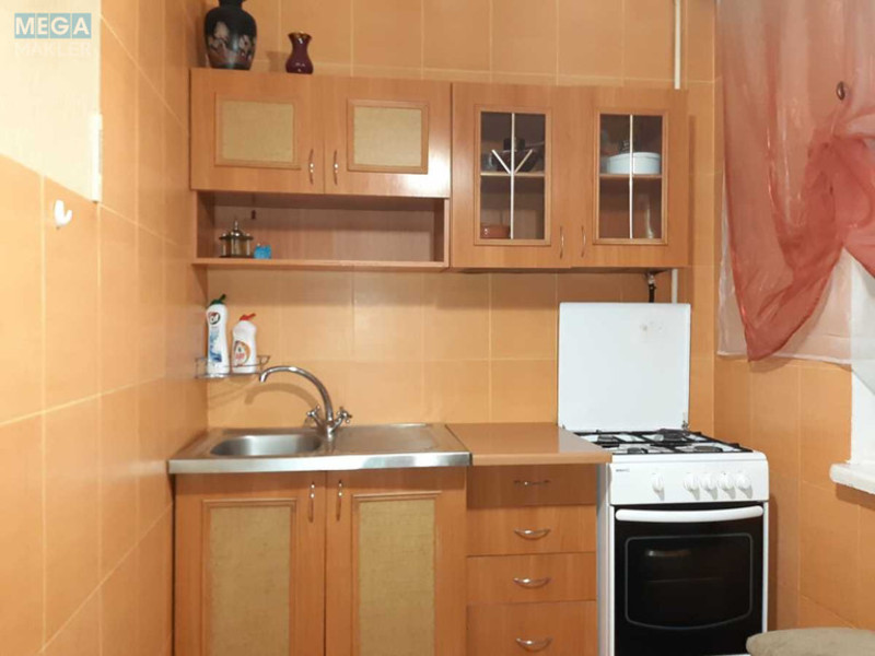 Оренда 1 кімнатної квартири, <a class="location-link" href="/kiev/" title="Недвижимость Київ">Київ</a>, <a class="location-link" href="/kiev/obolonskij/" title="Недвижимость Оболонський район">Оболонський р-н</a>, Маршала Малиновского ул., 1 (изображение 1)