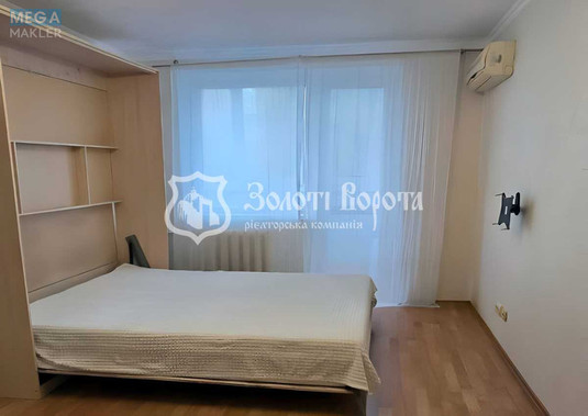 Продаж 1 кімнатної квартири (32,7/15/6,3), 3 пов. 5 пов. будинку, <a class="location-link" href="/kiev/" title="Недвижимость Київ">Київ</a>, <a class="location-link" href="/kiev/solomenskij/" title="Недвижимость Солом'янський район">Солом'янський р-н</a>, Михайла Донця вул., 25/89 (изображение 1)