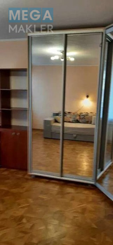 Оренда 1 кімнатної квартири, стандарт, <a class="location-link" href="/kiev/" title="Недвижимость Київ">Київ</a>, <a class="location-link" href="/kiev/dneprovskij/" title="Недвижимость Дніпровський район">Дніпровський р-н</a>, пр. Тичини 5/1, Березняки ( <img src="https://megamakler.com.ua/metro/ff0000.gif" alt="" class="metro" /> м. Левобережная, 15-20 хв. ) (изображение 1)