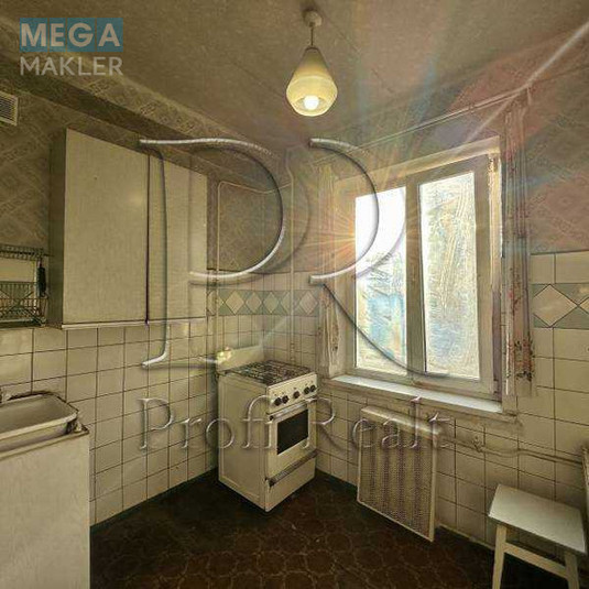 Продаж 1 кімнатної квартири (29/16/6), 2 пов. 5 пов. будинку, <a class="location-link" href="/kiev/" title="Недвижимость Київ">Київ</a>, <a class="location-link" href="/kiev/dneprovskij/" title="Недвижимость Дніпровський район">Дніпровський р-н</a>, Верховної Ради бульвар, 29А (изображение 1)