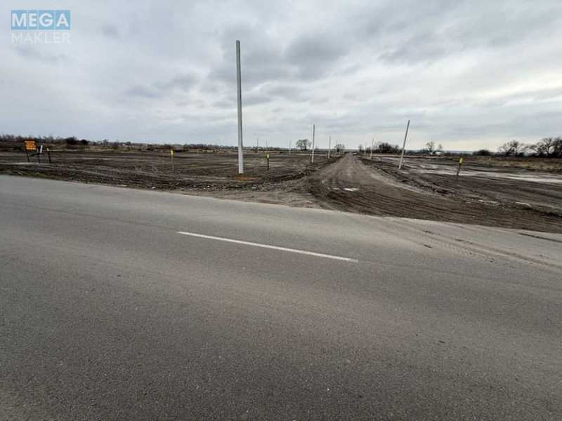 Продажа участка, 6,10&nbsp;соток, участок под жилую застройку, <a class="location-link" href="/zazimya/" title="Недвижимость Зазим'я">Зазим`я</a>, Центральна (изображение 1)